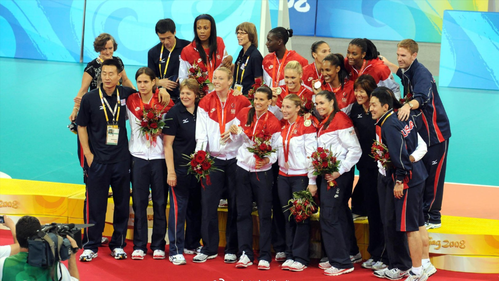 赛全面开打,倍受关注的郎平昔日弟子汤姆洛根亮相以色列女排国家队,本