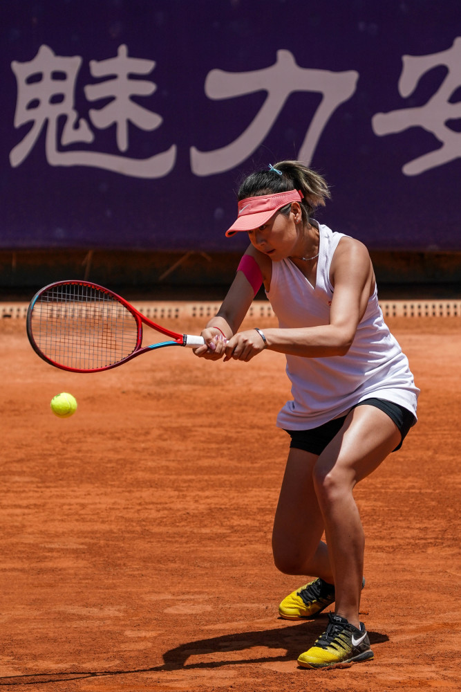 (体育)网球——2021中国巡回赛安宁站:王美玲晋级决赛_腾讯新闻