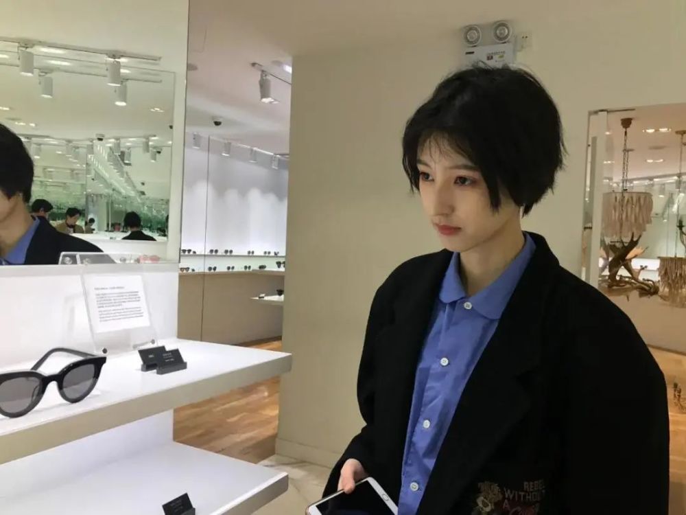 中传最帅校花灵气十足网友学霸校花小说女主本人