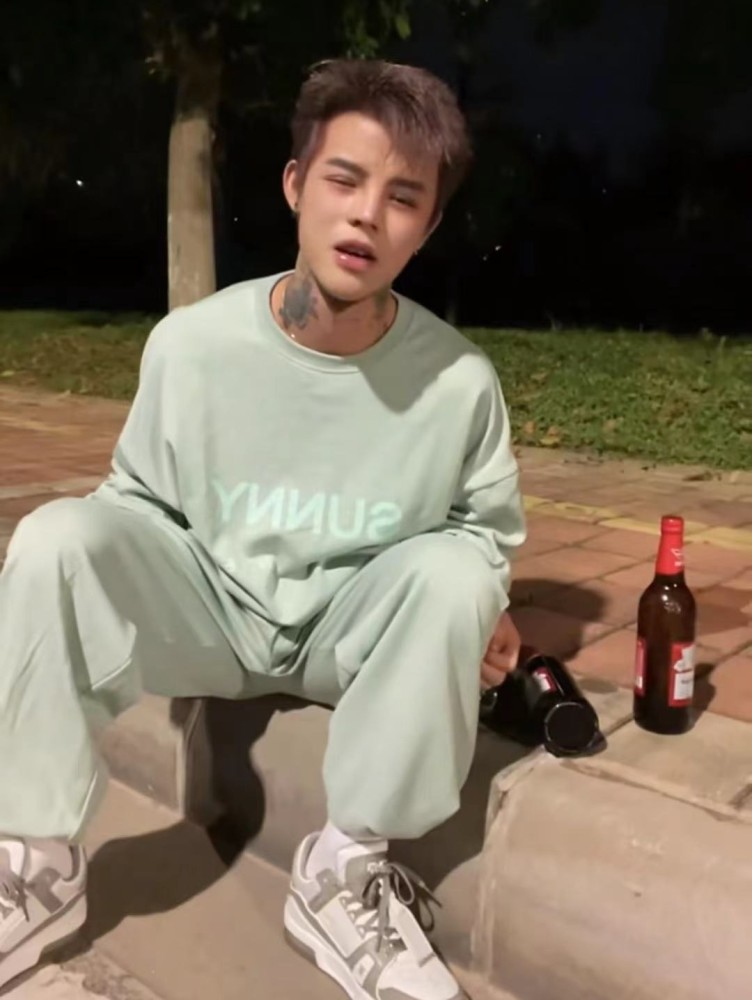殷世航套路璐爱情故事惹众怒五千万粉丝大网红在线打假说真相王乐乐忍