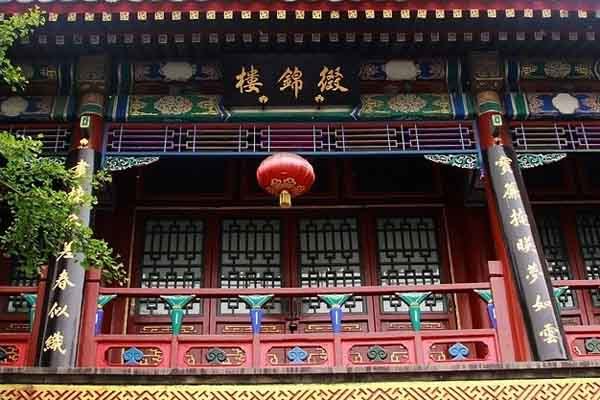 其实大观园里的院落,并不是只有蘅芜苑,潇湘馆,缀锦楼,秋爽斋,蓼风轩