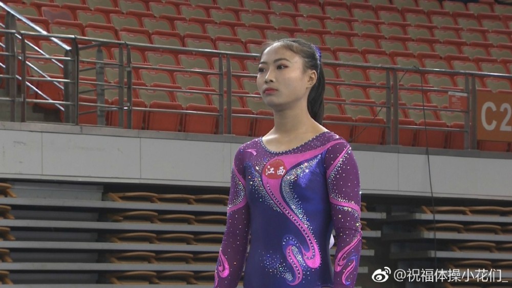 在女子跳马决赛中,江西选手邓娅兰力压刘津茹,虞琳敏两位国家队名将