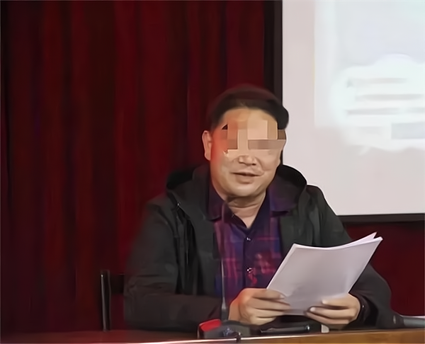 明哲保身9岁男孩被体罚致皮骨分离老师们切不可冲冠一怒