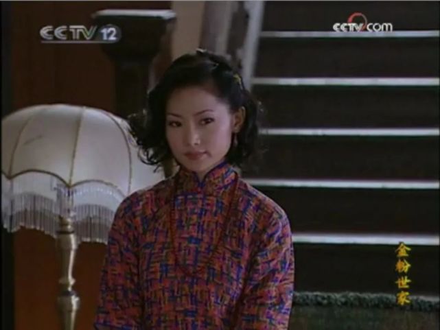 金粉世家晚香和翠姨的卷款逃跑揭开了姨太太们的浮萍般命运