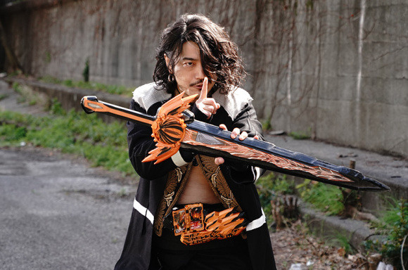 假面骑士圣刃 官方再出补丁,剧场版的仁叔并非巅峰状态!