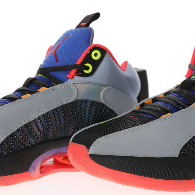 aj35代中帮镂空缓震科技休闲运动篮球鞋"灰黑蓝桃红"_腾讯新闻