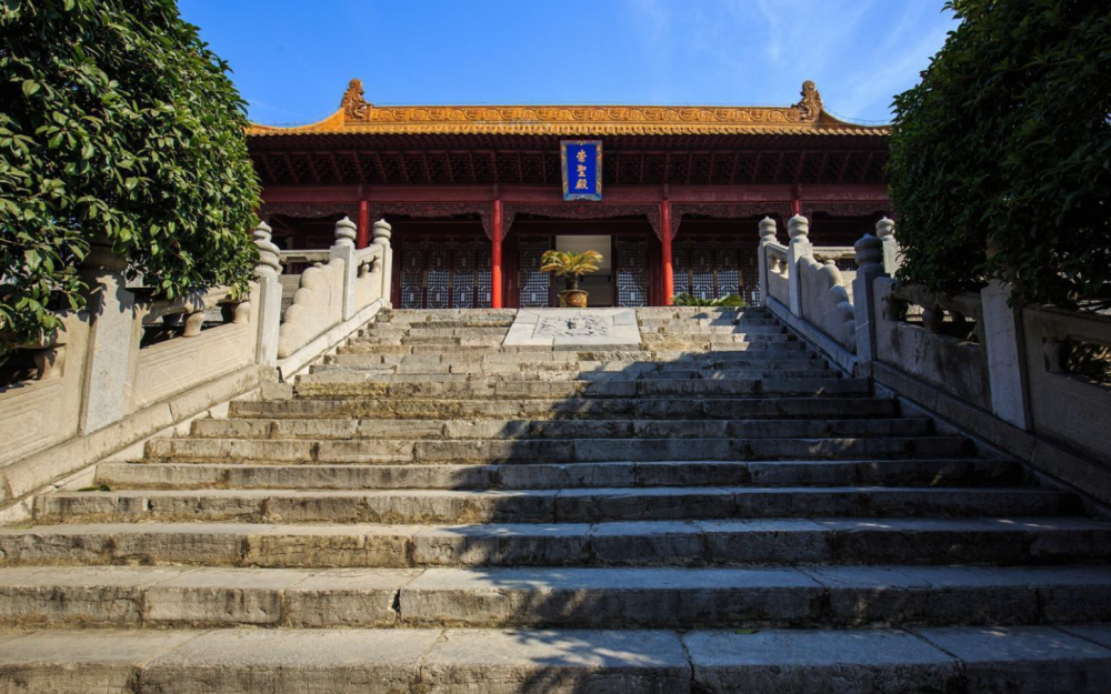 江苏的超大宫殿,有"金陵第一胜迹"美誉,规模堪称"江南之最"