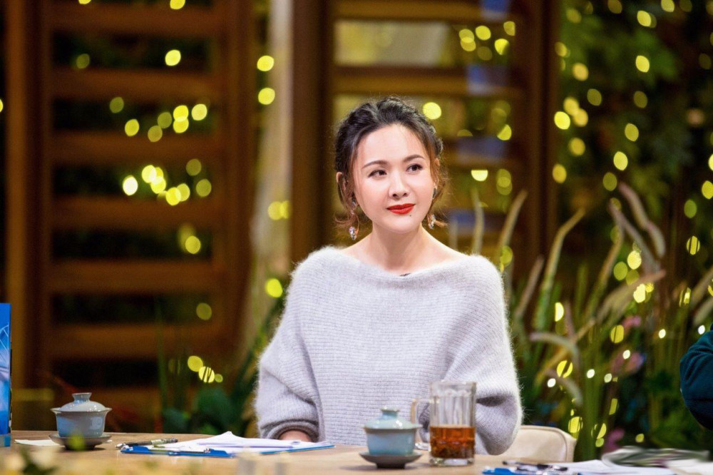 母亲节发文还在暗戳戳回应网友质疑,程莉莎真是亲自反黑第一人_腾讯