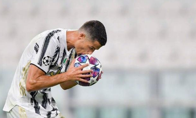 法甲 4-1！欧冠头号黑马真神了！球队核心缺阵也能赢，一波流带走比赛