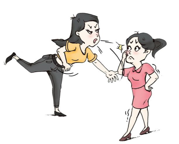 女教师暴力阻止一女生做不雅事,被严厉处罚,教师们默默摇头叹息