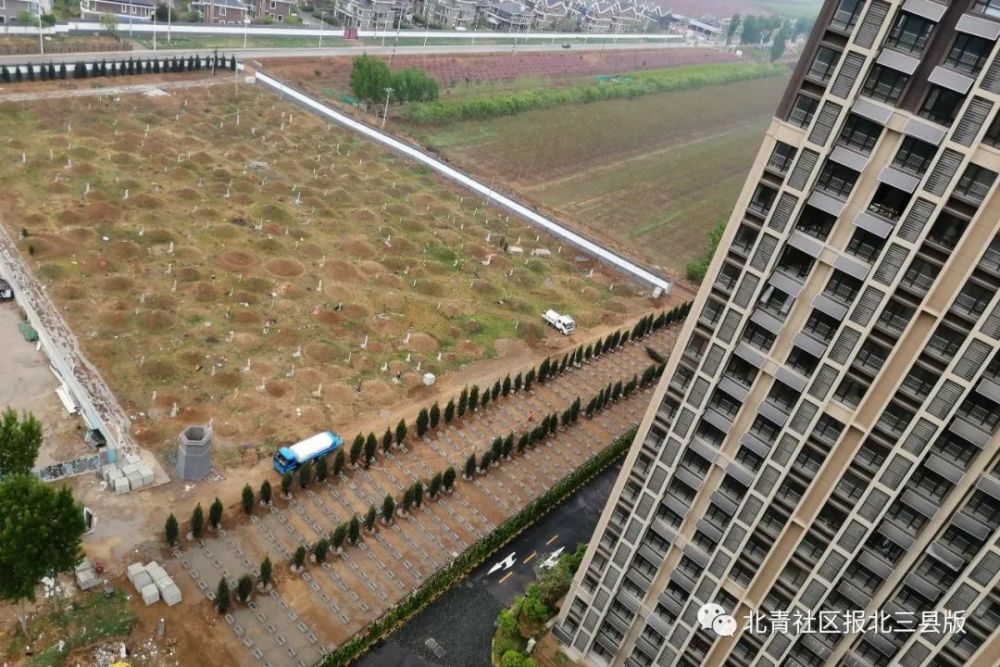 大厂惊现坟景房县政府已在协调沟通