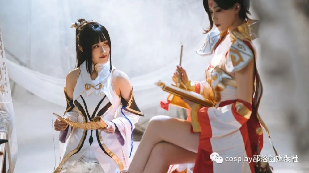 cos:王者榮耀武則天和上官婉兒cos正片