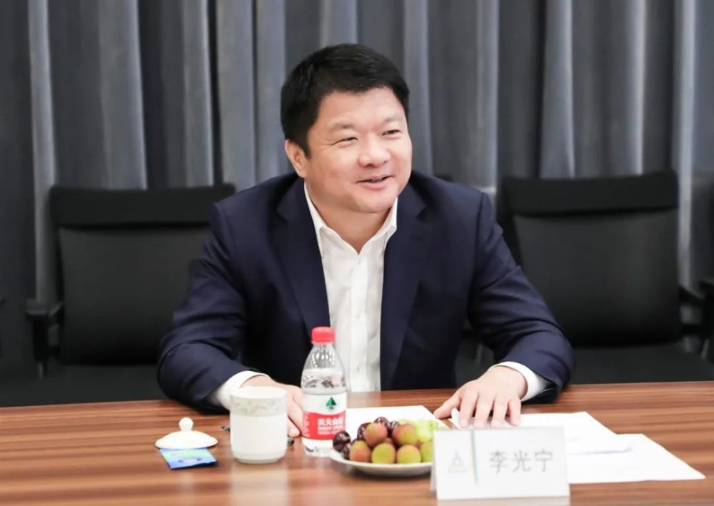 华发集团经营班子与华灿光电管理团队召开座谈会