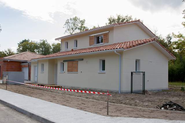 农村房屋翻新不能任性满足2个条件是前提5种房子不允许翻新