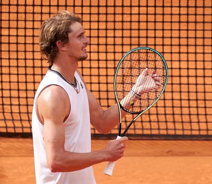 小兹维列夫逆转夺冠打破三年大师赛冠军荒