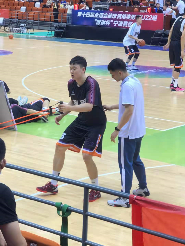 全运会上演爆扣如何看待马力克在广东队的前景