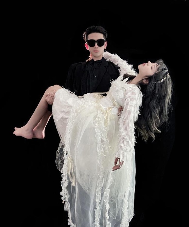 霸总林锡到底有多帅摘下口罩后撞脸王一博郝一点眼光可真好