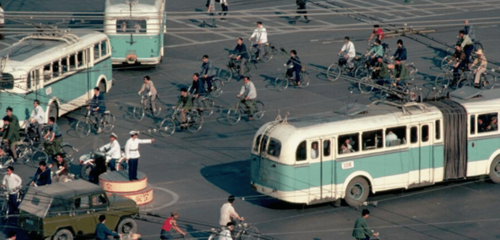 80年代的鳳凰牌自行車一輛售價180元相當於現在多少錢