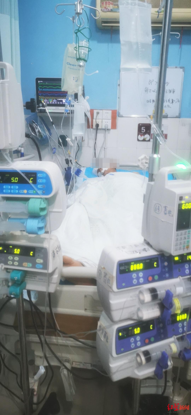 而陷入昏迷,经医院诊断为重度肺炎,脓毒症,急性呼吸衰竭等一系列病症