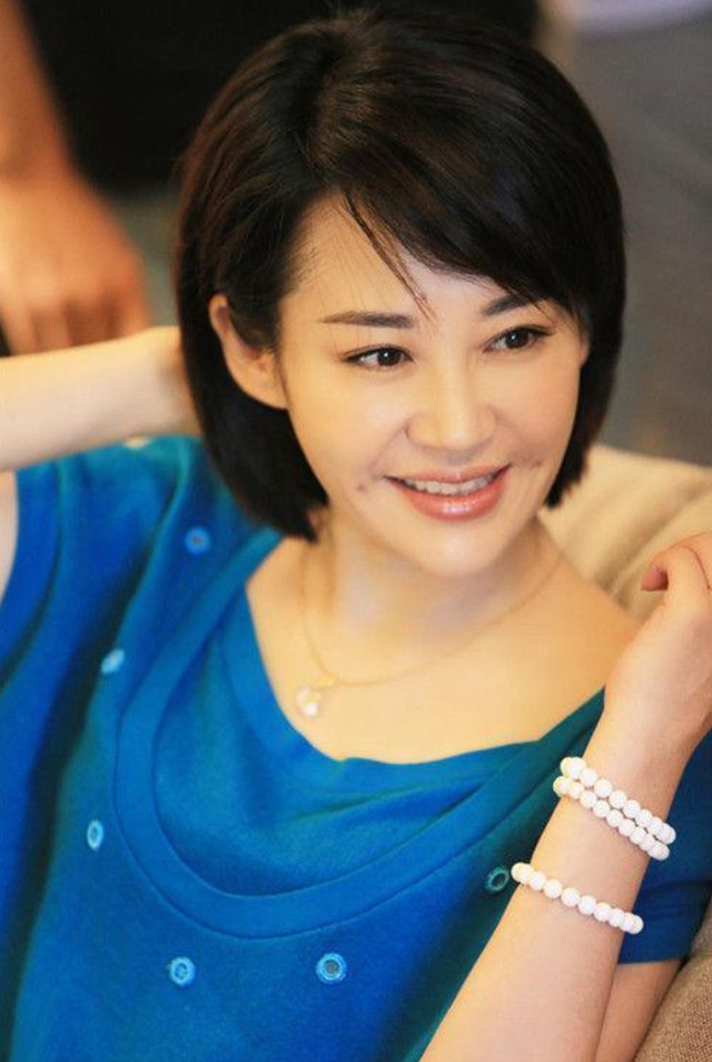 52岁的许晴为什么至今不婚不育她终于承认如果他没死我可以