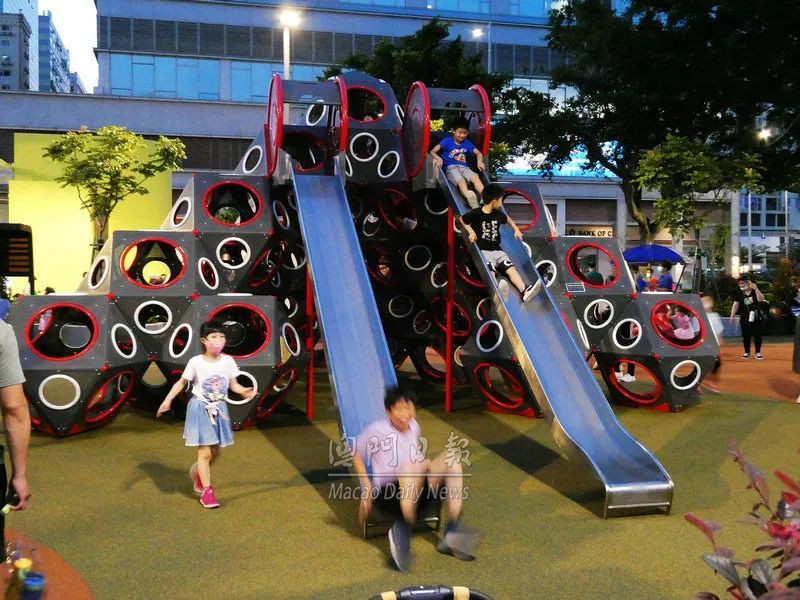 观音像海滨休憩区人气旺 腾讯新闻