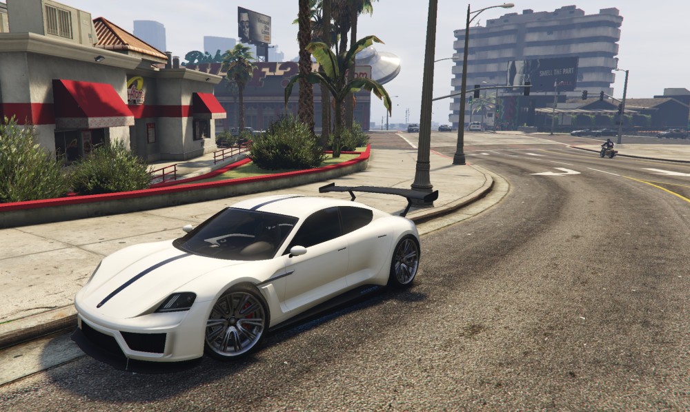 第五名:菲斯特 霓虹原型:阿斯顿·马丁 one-77.