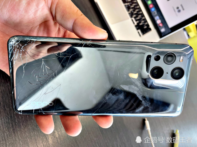 findx3pro摔碎了看到维修价格还好一顿饭钱