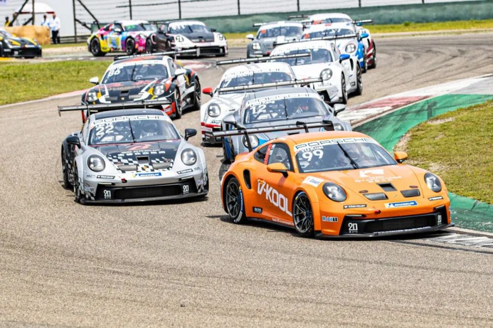 重返赛道2021亚洲保时捷卡雷拉杯赛季揭幕战完美落下帷幕