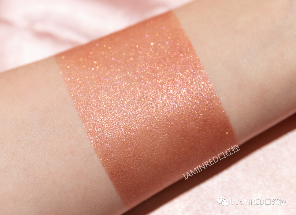 夏日必买蜜桃色,我连夜给你们挑了整整10个!