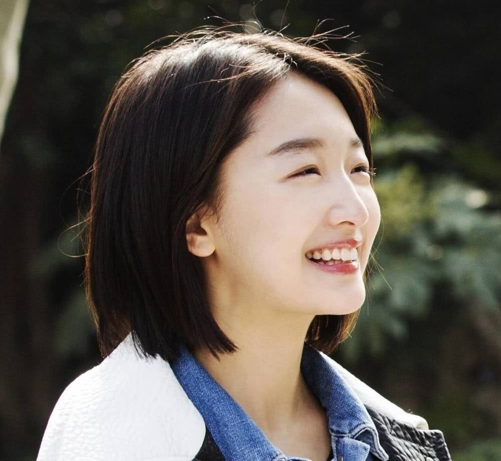 盘点娱乐圈中的单眼皮女星刘雯霸气犀利周冬雨灵动有特色