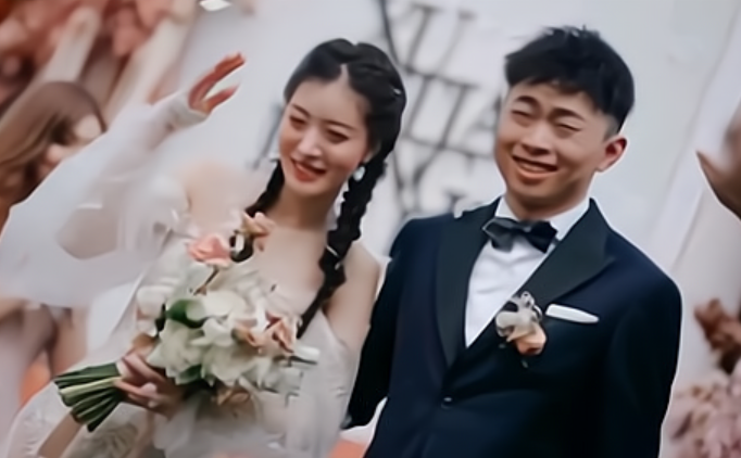 在网络上一搜还真的能够搜到林真心新郎的资讯,原来