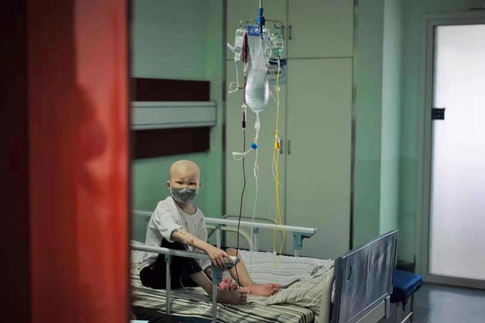 能报销的情况下,这成为所有地中海贫血患者家庭都难以挑起的沉重负担