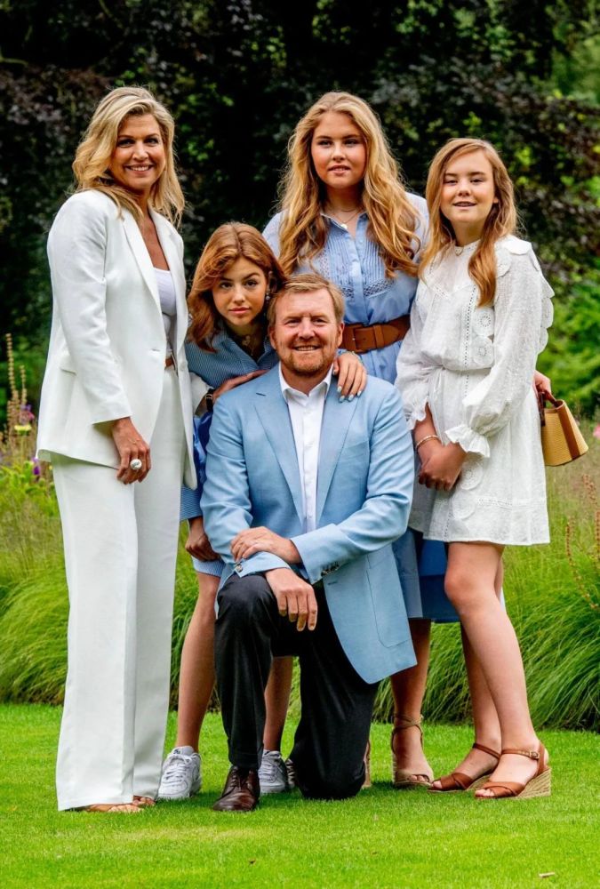 160 万欧元年薪,荷兰公主不要了_腾讯新闻