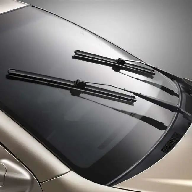 轻松三步换雨刮 别再去4s花冤枉钱了