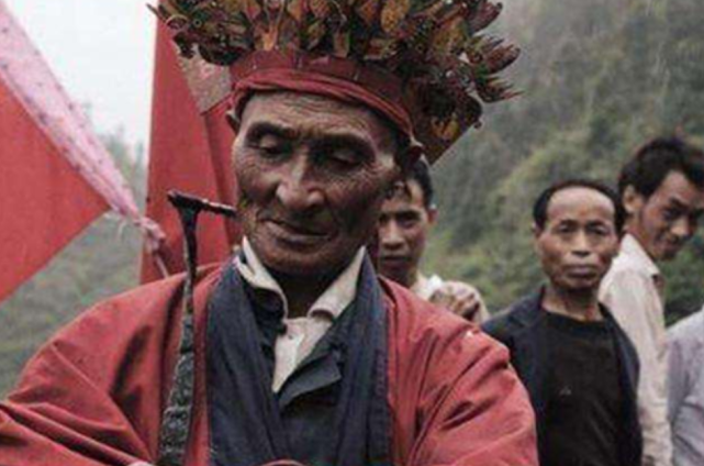 一"赶尸匠",现场示范赶尸过程,揭开赶尸神秘面纱|赶尸|湘西|田铁武|序