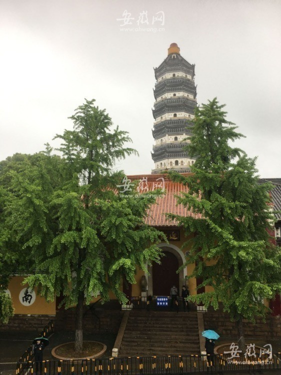 "以振文风"没"镇"住狂风 掉落的安庆振风塔塔刹2014年曾维修