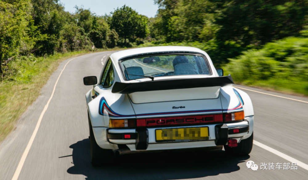 经典鉴赏拥有魔法一般的保时捷911martini特别版