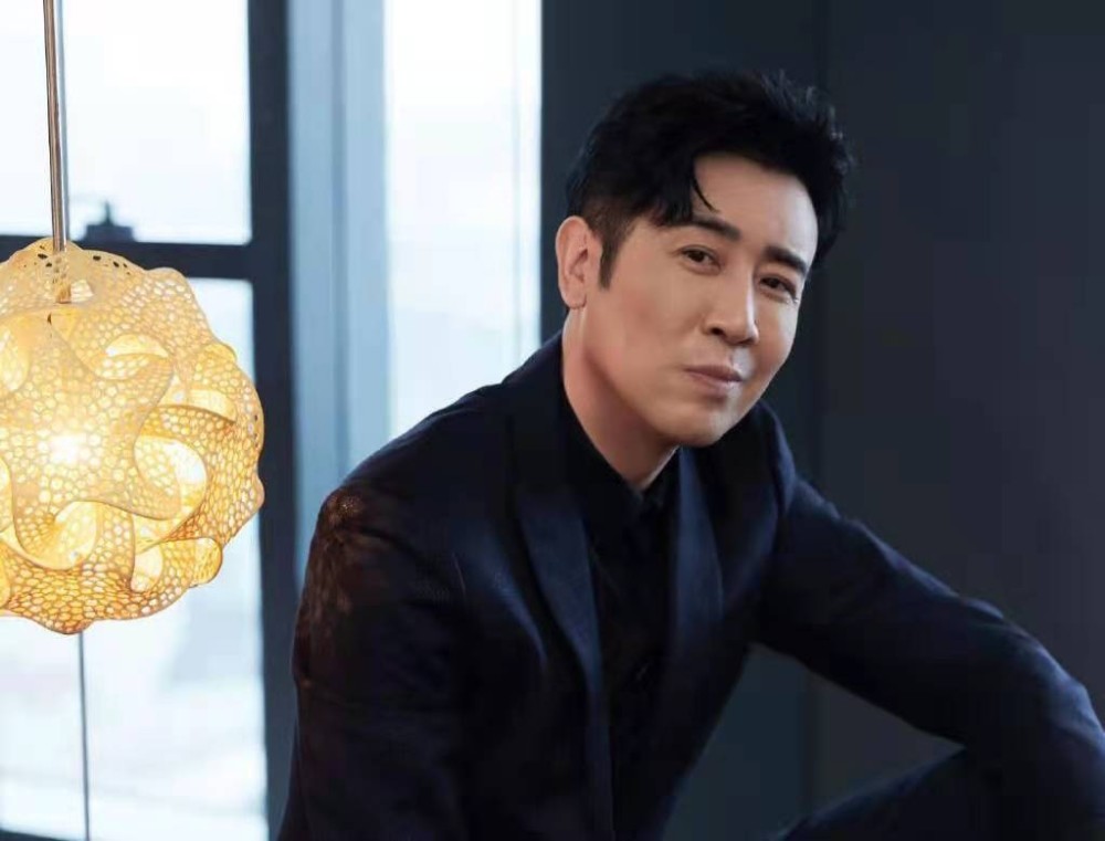 悬崖之上火了于和伟好演员就算只演配角也能被观众记住