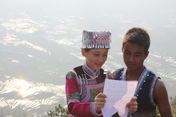 电影云在江口开机颜值与实力并存的新生代演员龙丽你值得期待