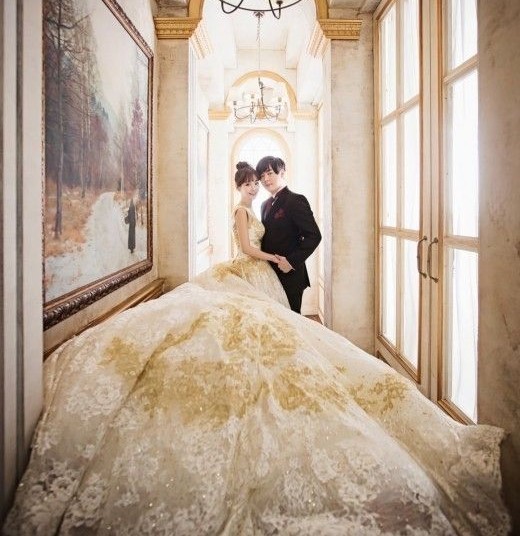 水晶男孩李宰镇宣布结婚用聚餐代替办婚礼90年代男团纷纷成家