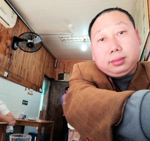 网友排队喊杜新枝女婿姐夫挑唆他去争房产他是这么回应的