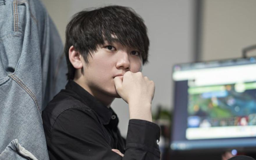 jkl承认恋情坐实榜二"55本人":女朋友找到了,我就喜欢顶风作案