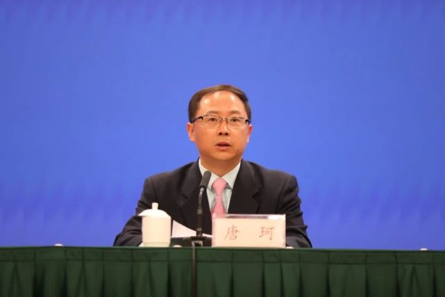 茶博会组委会秘书长,农业农村部市场与经济信息化司司长 唐珂