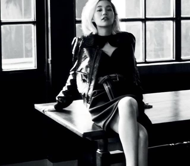 而现实生活中,女主nanno的扮演者kitty是个27岁身高170的曼谷女孩