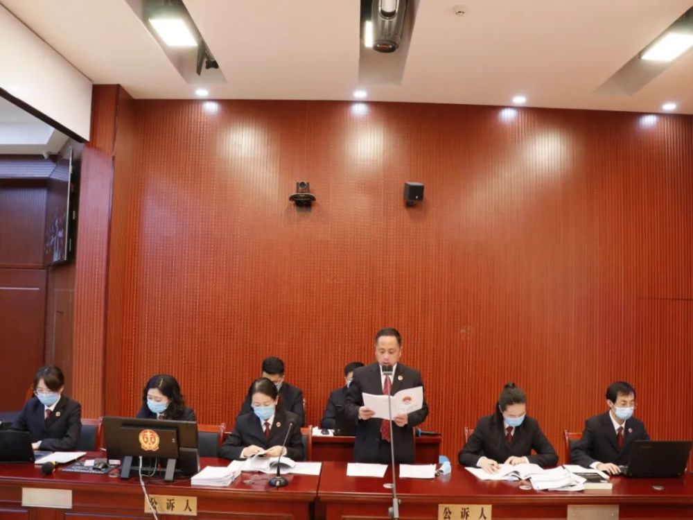 公诉机关指控:被告人王泽以"合伙投资"的手段独自经