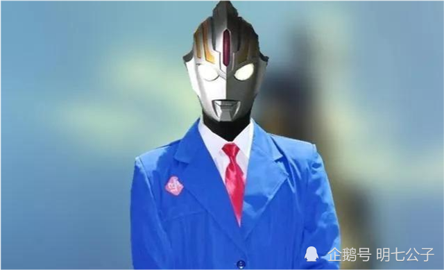 奥特曼都穿上校服会怎么样雷欧最霸气欧布最羞涩赛文是老师