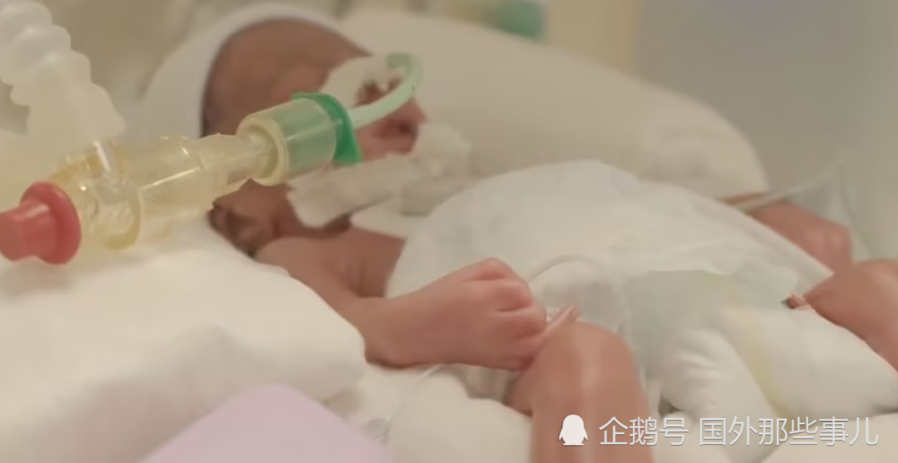 女宝宝名字排行榜_25岁女子一次生下5女4男9胞胎,宝宝名字出人意料