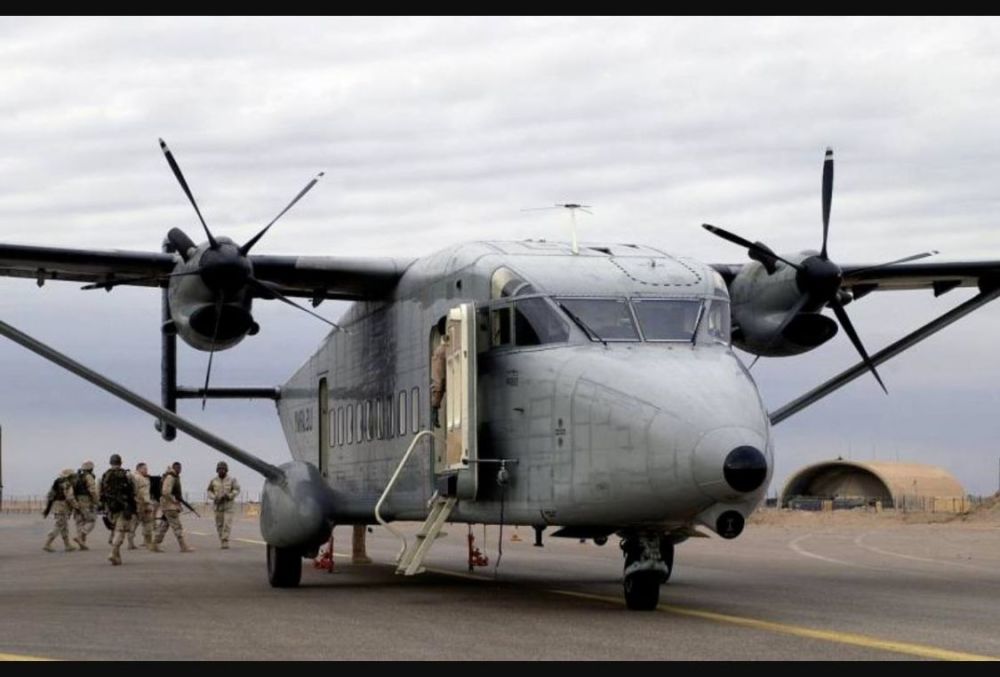 美军最小运输机c23一个集装箱插两个翅膀号称飞行大篷车