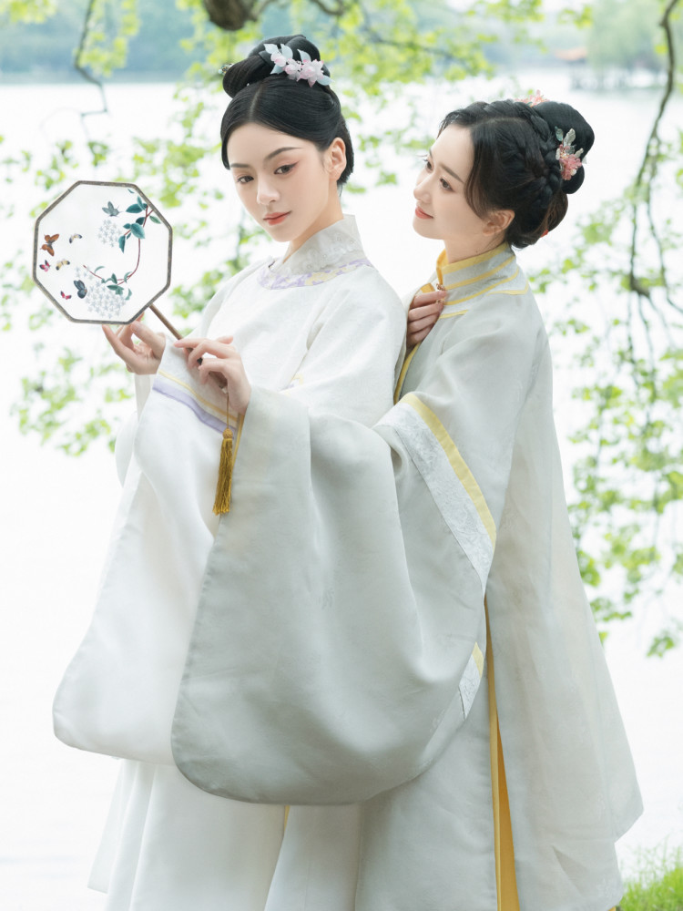 盘子女人坊古装摄影|闺蜜拍照姿势大赏