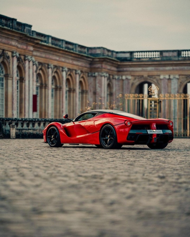 旗舰级超级跑车,法拉利laferrari